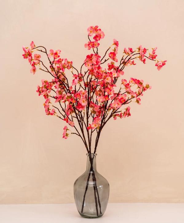 Livideco Zijden Bloesem kunsttak in wit of roze in hoge vaas