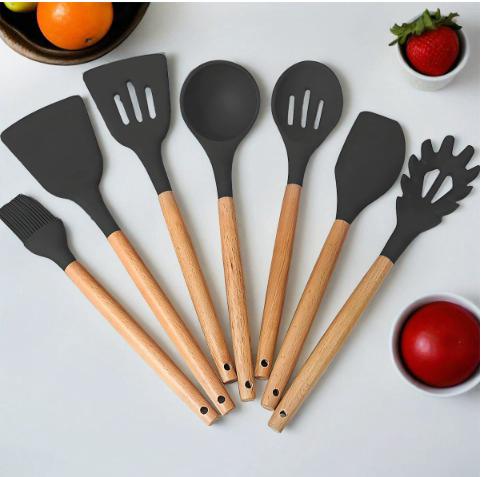 7-delige Siliconen Keukenset met Houten Handgrepen – Verkrijgbaar in 5 Kleuren